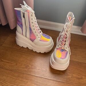 SHEIN Iridescent Lace-Up Platform Boots